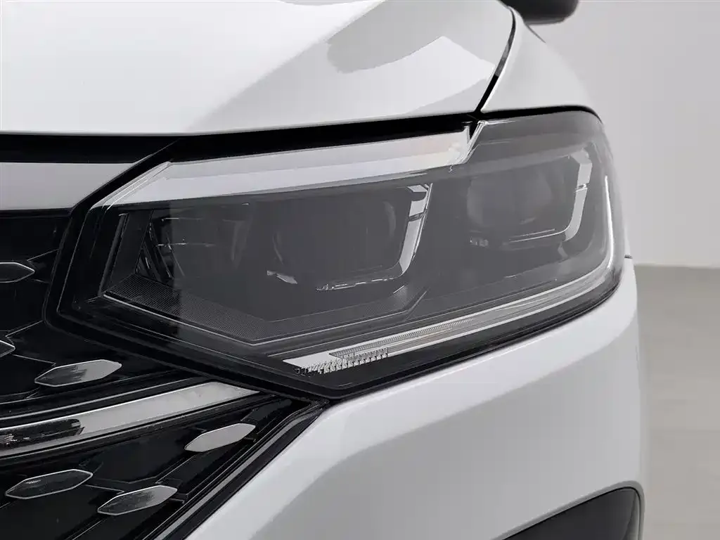 Volkswagen Lavida 2023 из CN, фото 4