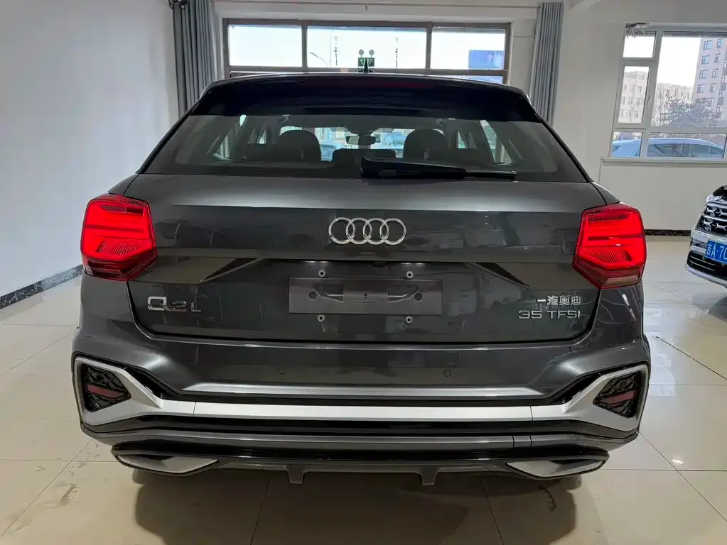 Audi Q2L 2021 из CN, фото 9