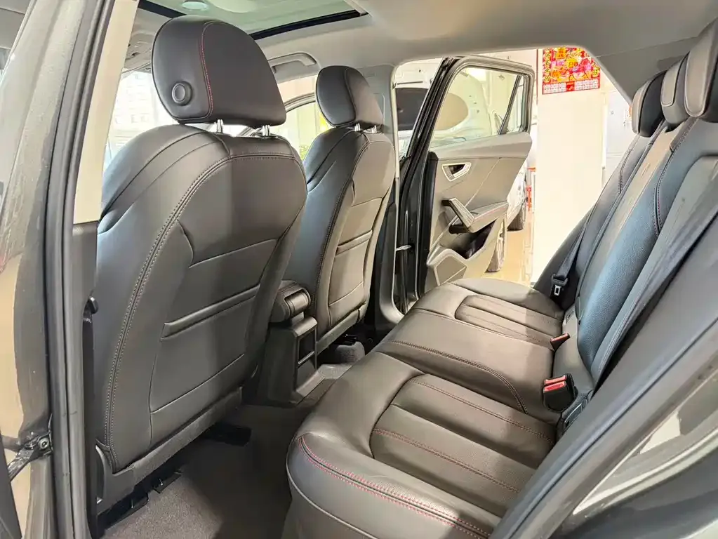 Audi Q2L 2021 из CN, фото 8