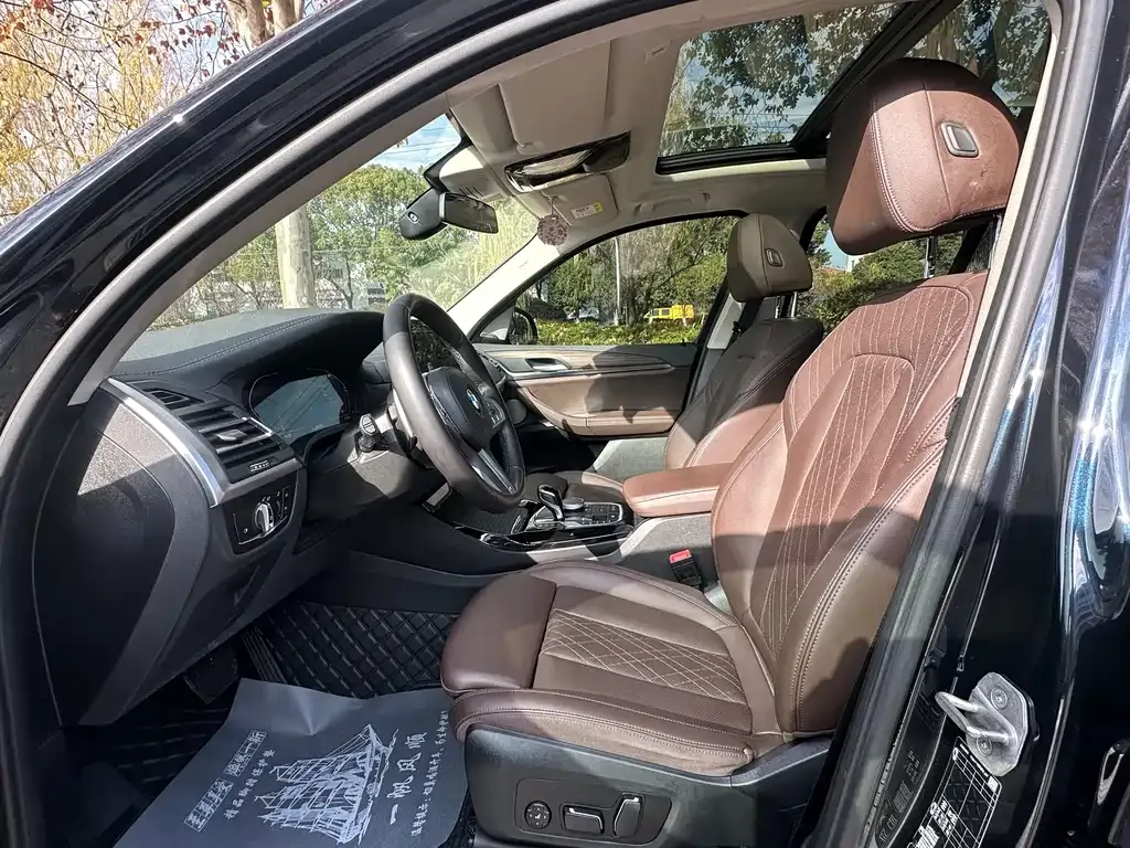BMW X3 2024 из CN, фото 7