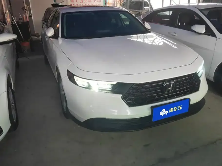 Honda Accord 2024 из CN, фото 3