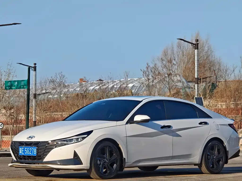 Hyundai Elantra 2021 из CN, фото 3