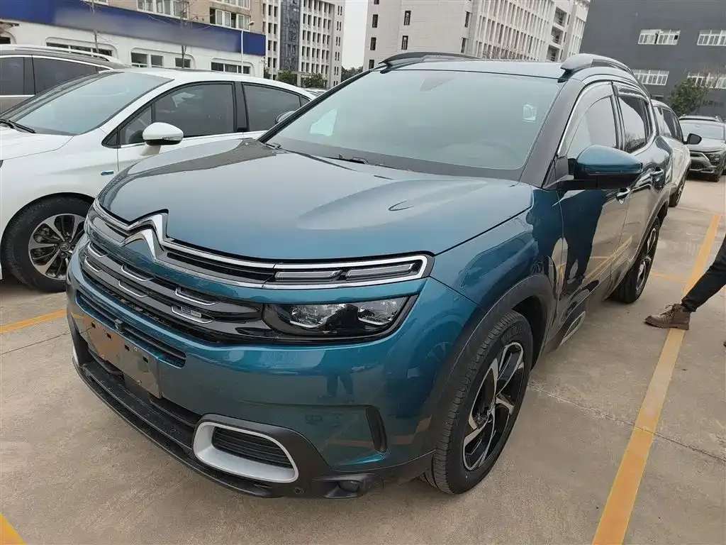 Citroen C5 AIRCROSS 2024 из CN, фото 4