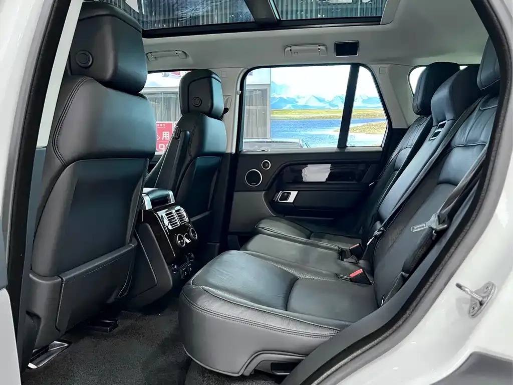 Land Rover Range Rover 2021 из CN, фото 8