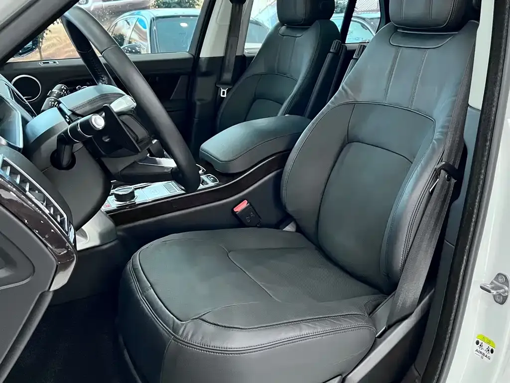 Land Rover Range Rover 2021 из CN, фото 2