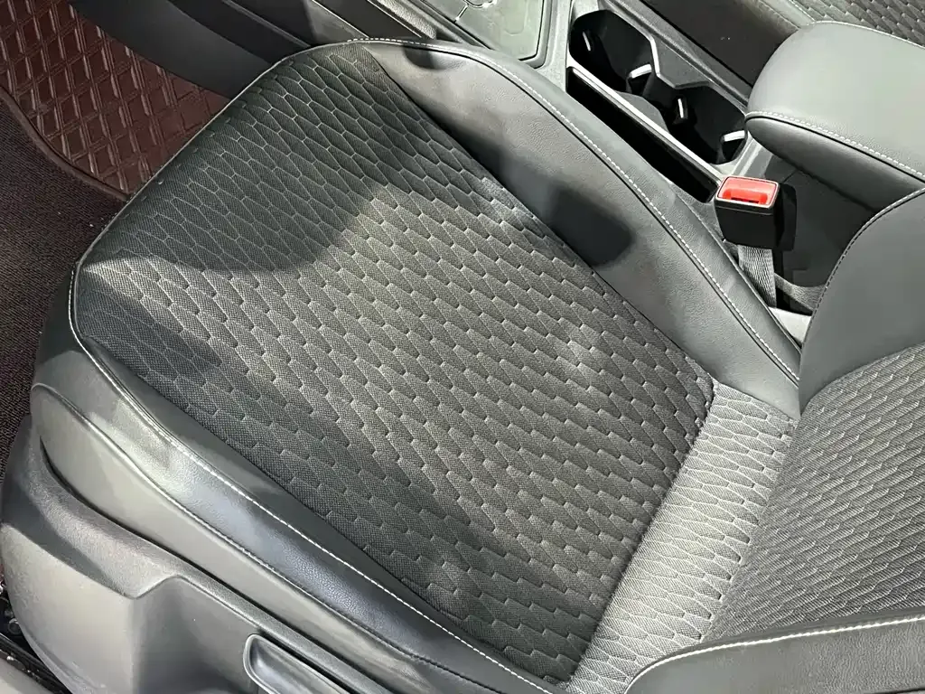 Volkswagen Tiguan L 2021 из CN, фото 9