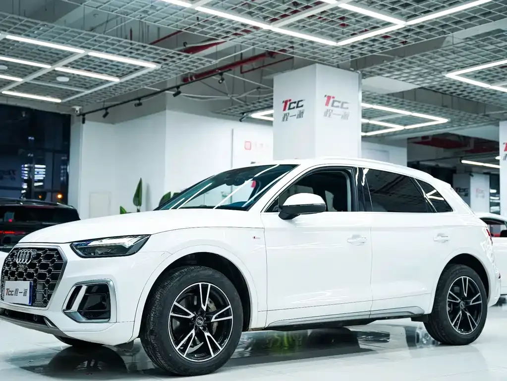 Audi Q5L 2022 из CN, фото 7