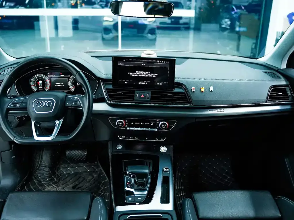 Audi Q5L 2022 из CN, фото 9