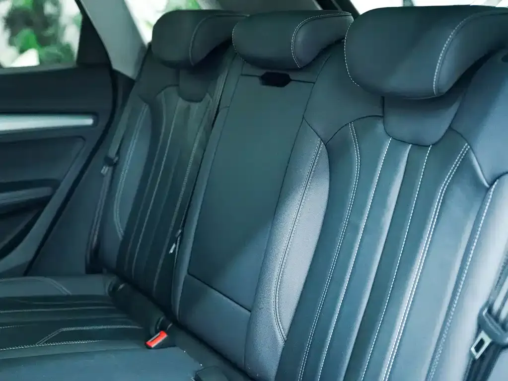 Audi Q5L 2022 из CN, фото 3