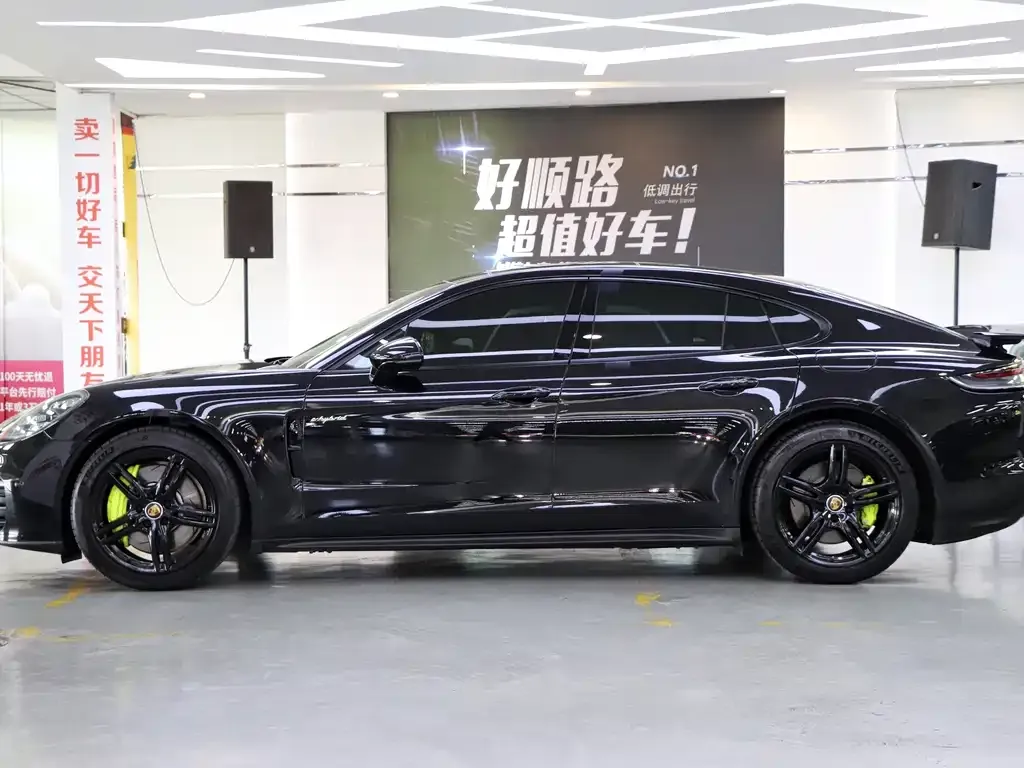 Porsche Panamera Hybrid 2021 из CN, фото 7