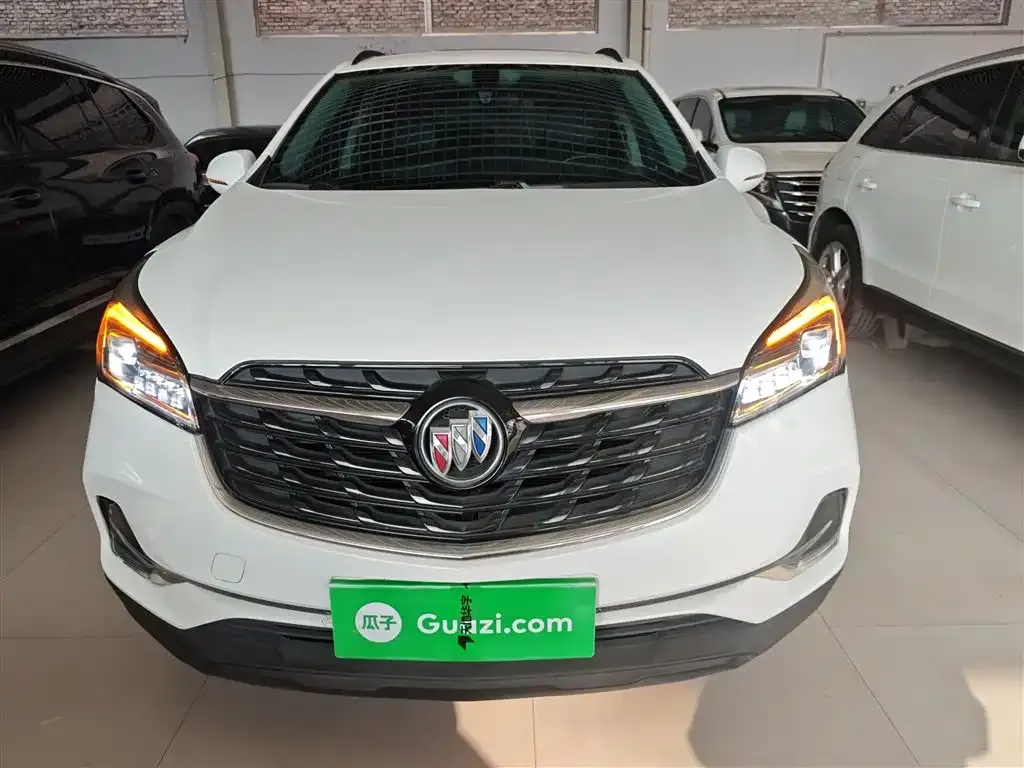 Buick Envision Plus — фото 4
