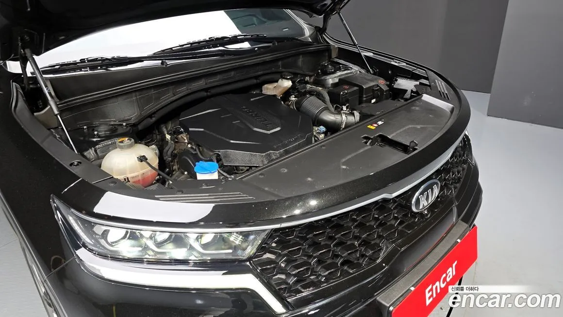Kia Sorento — фото 6