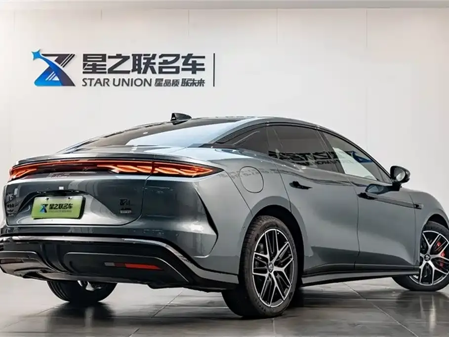 BYD Han L 2025 из CN, фото 4