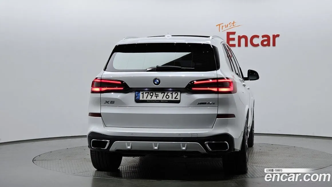 BMW X5 2021 из KR, фото 2