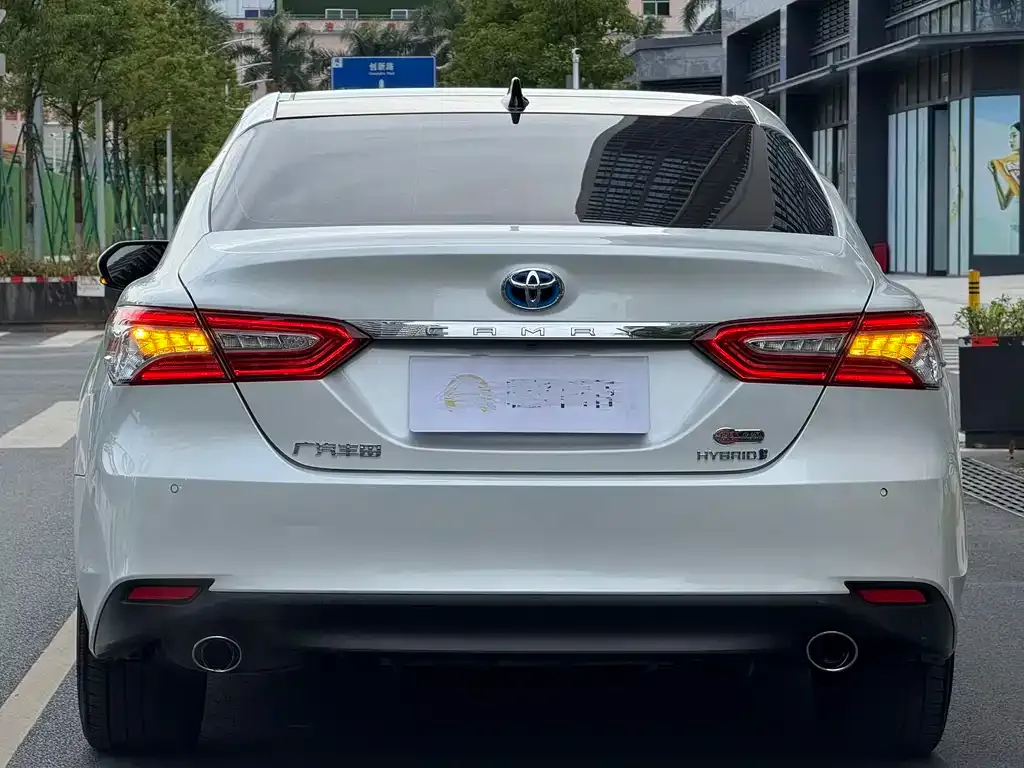 Toyota Camry 2023 из CN, фото 8