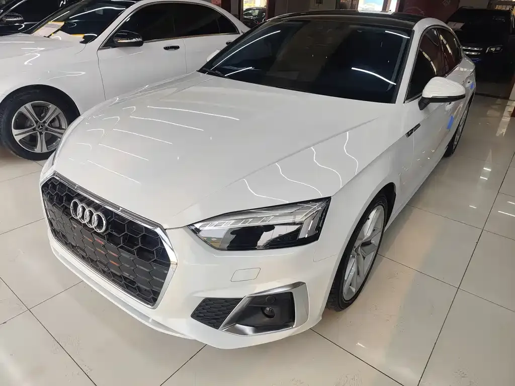 Audi A5 (Import) 2023 из CN, фото 1