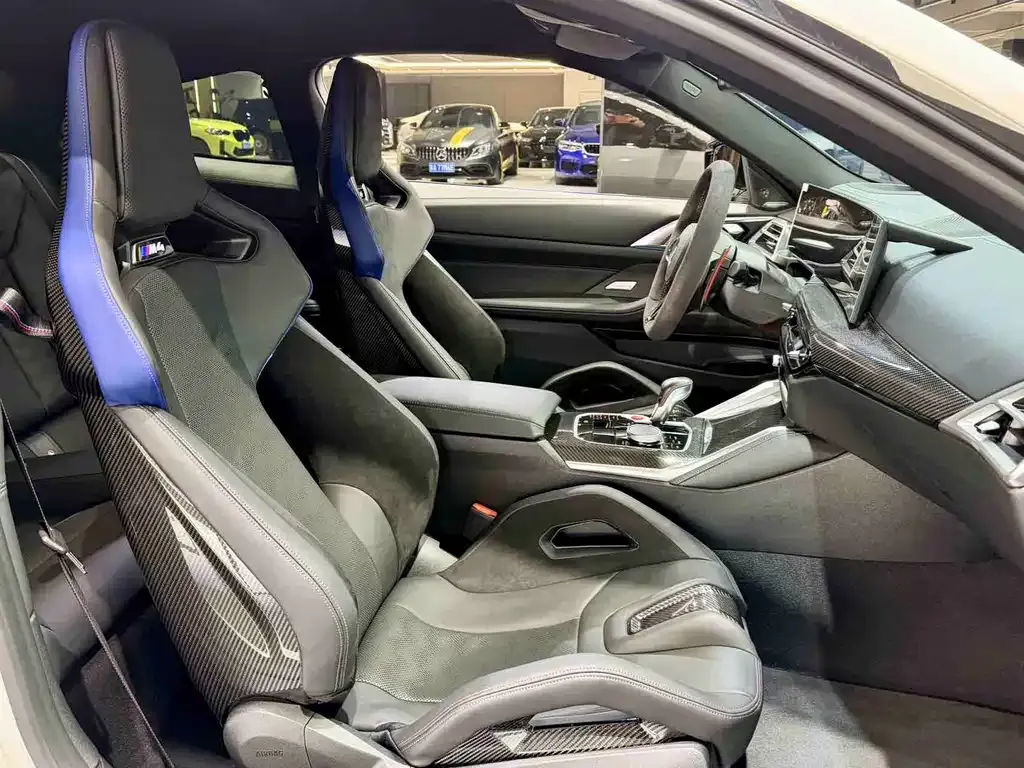 BMW M4 2024 из CN, фото 8