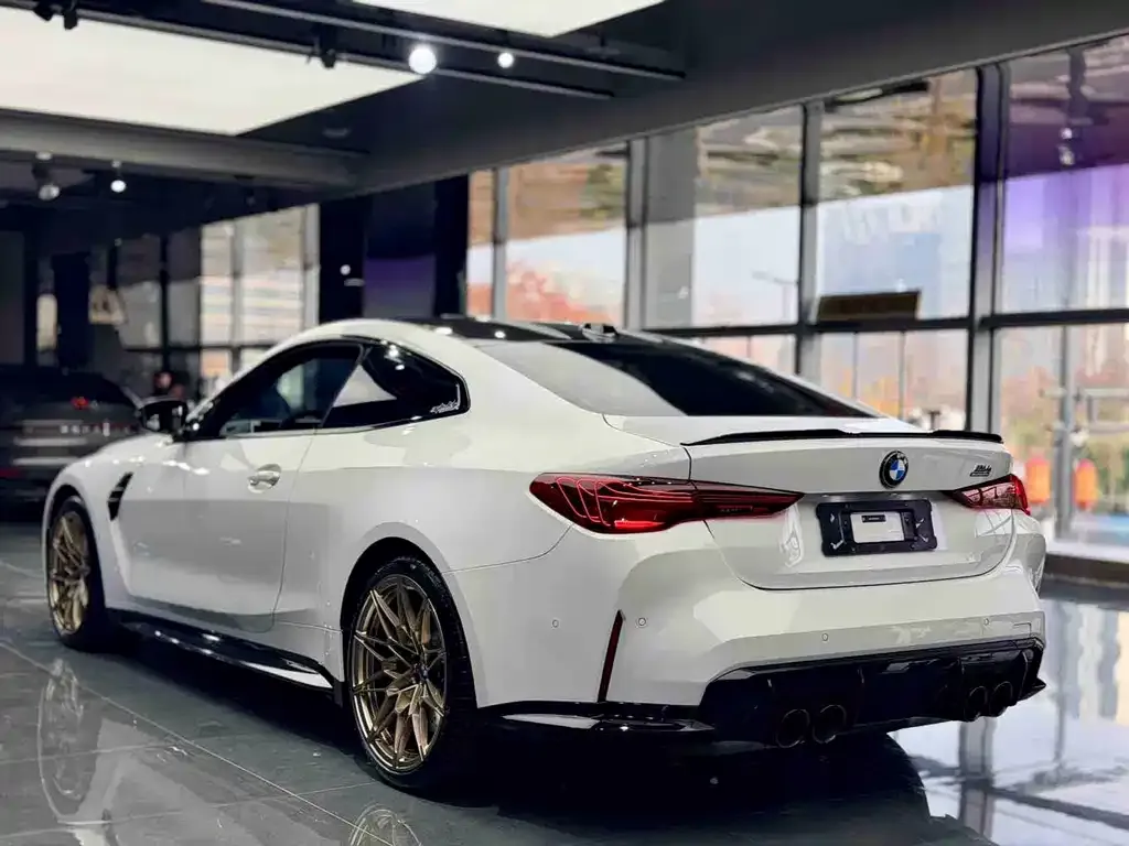 BMW M4 2024 из CN, фото 9