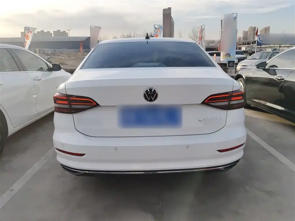 Volkswagen Lavida 2021 из CN, фото 3