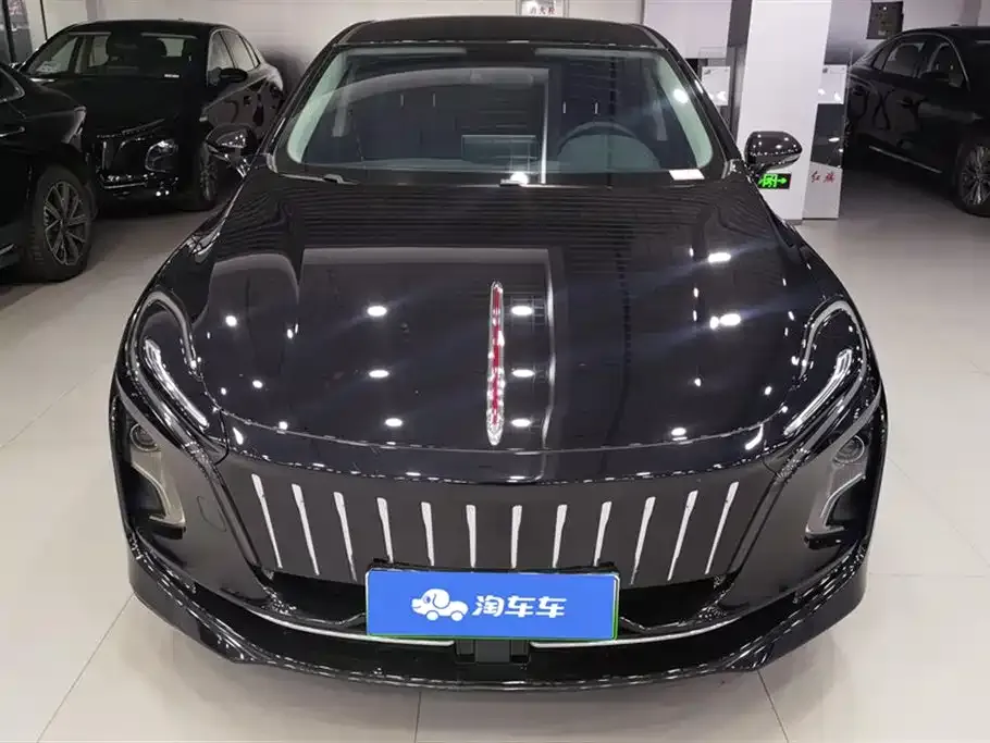 Hongqi E-QM5 2024 из CN, фото 6