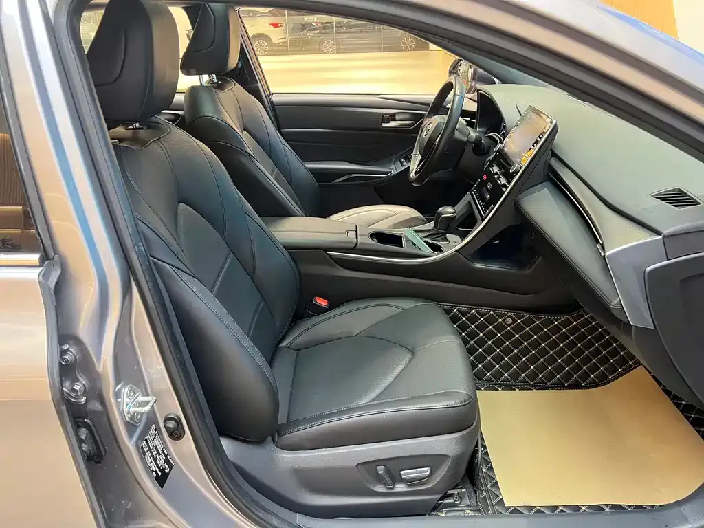Toyota Avalon 2021 из CN, фото 8