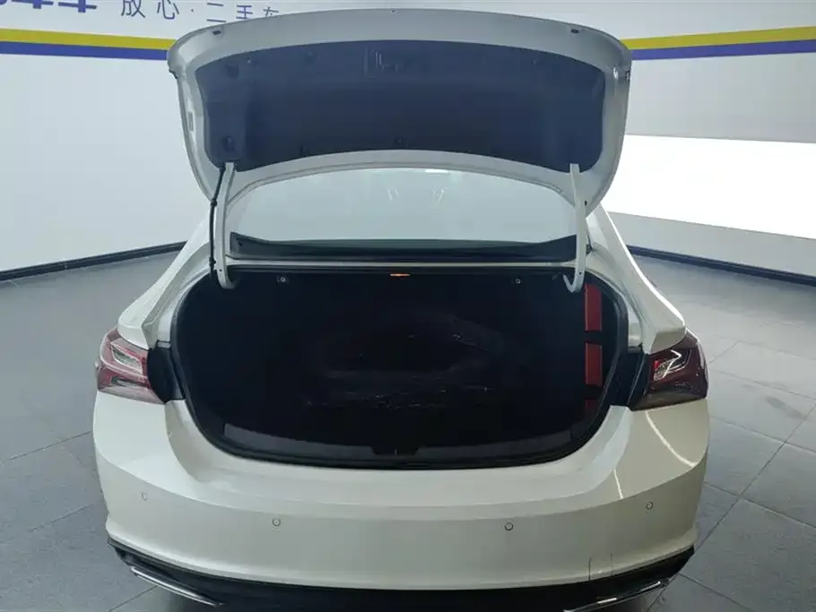 Chevrolet Malibu XL 2025 из CN, фото 4