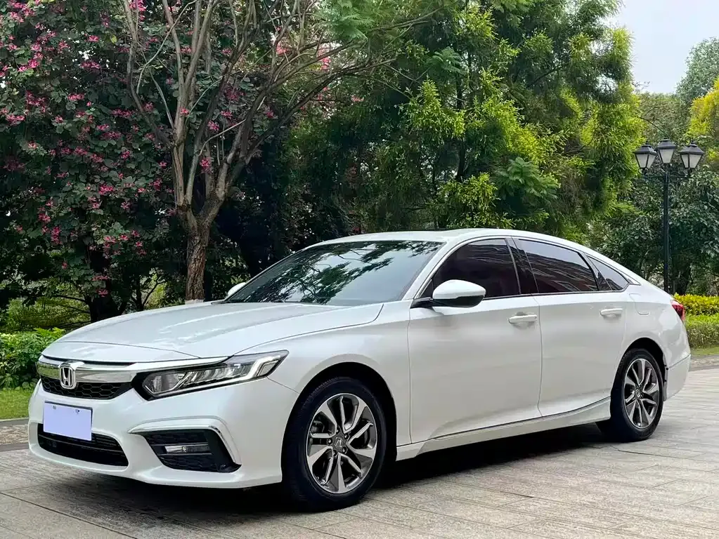 Honda Inspire 2021 из CN, фото 1
