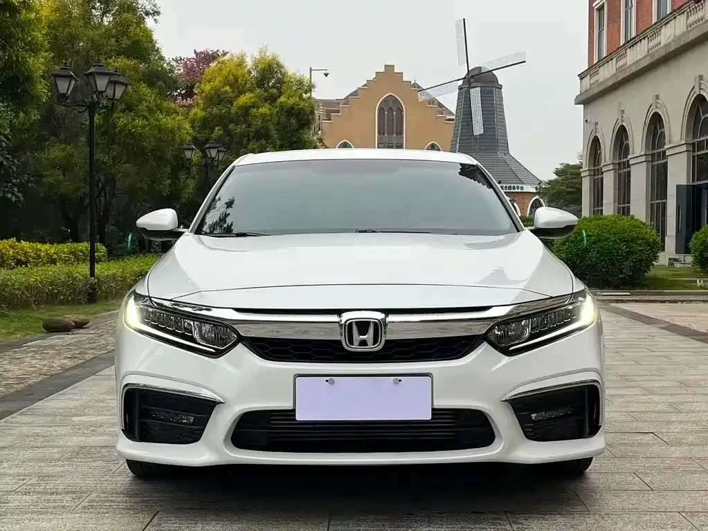 Honda Inspire 2021 из CN, фото 2