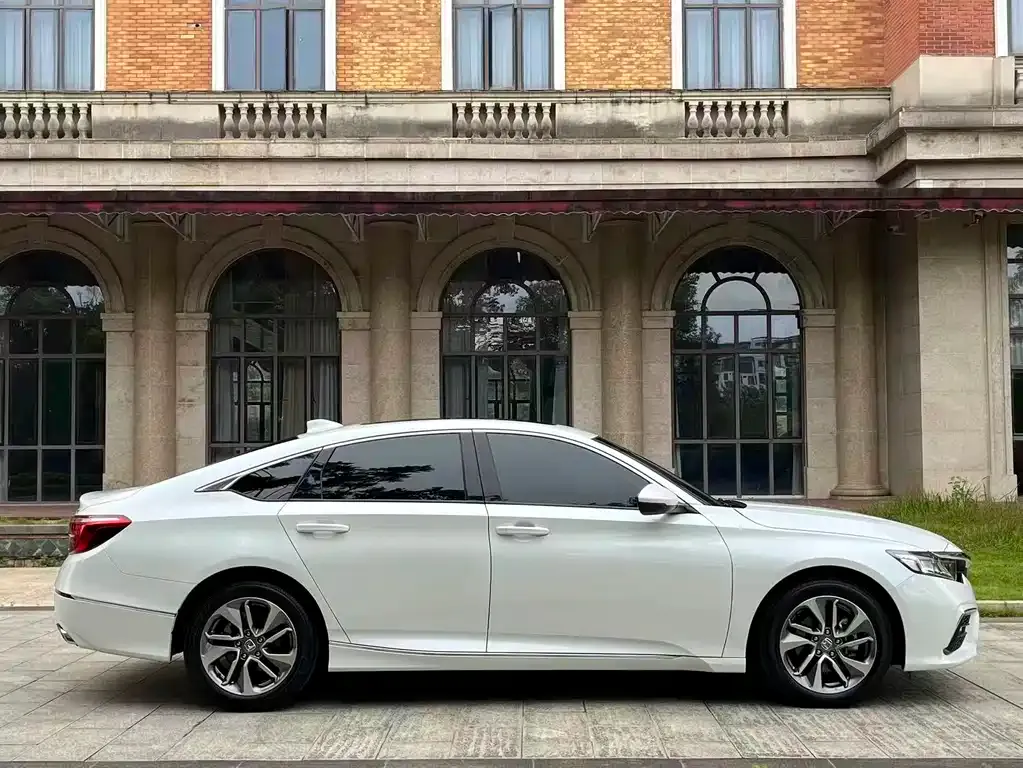 Honda Inspire 2021 из CN, фото 5