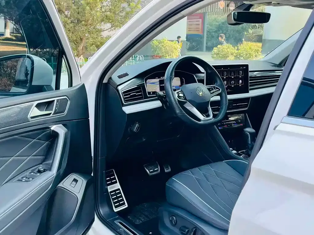Volkswagen Tiguan L 2022 из CN, фото 5