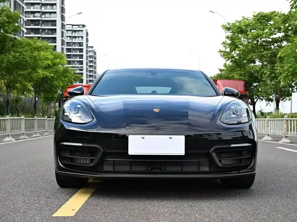 Porsche Panamera 2022 из CN, фото 3