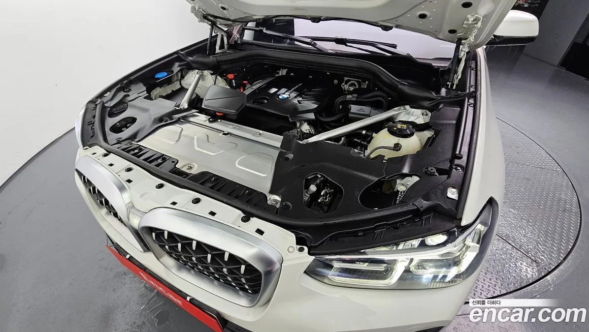 BMW X4 2022 из KR, фото 10