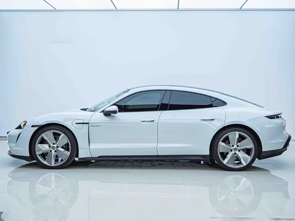 Porsche Taycan 2024 из CN, фото 10