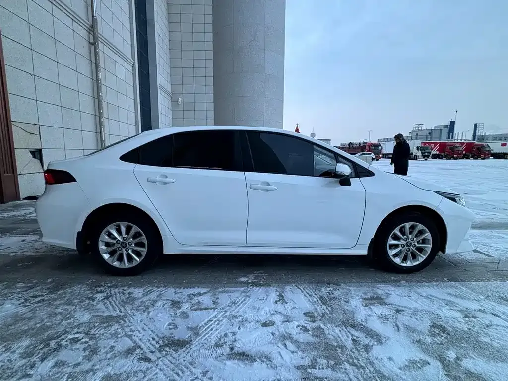 Toyota Corolla 2022 из CN, фото 5