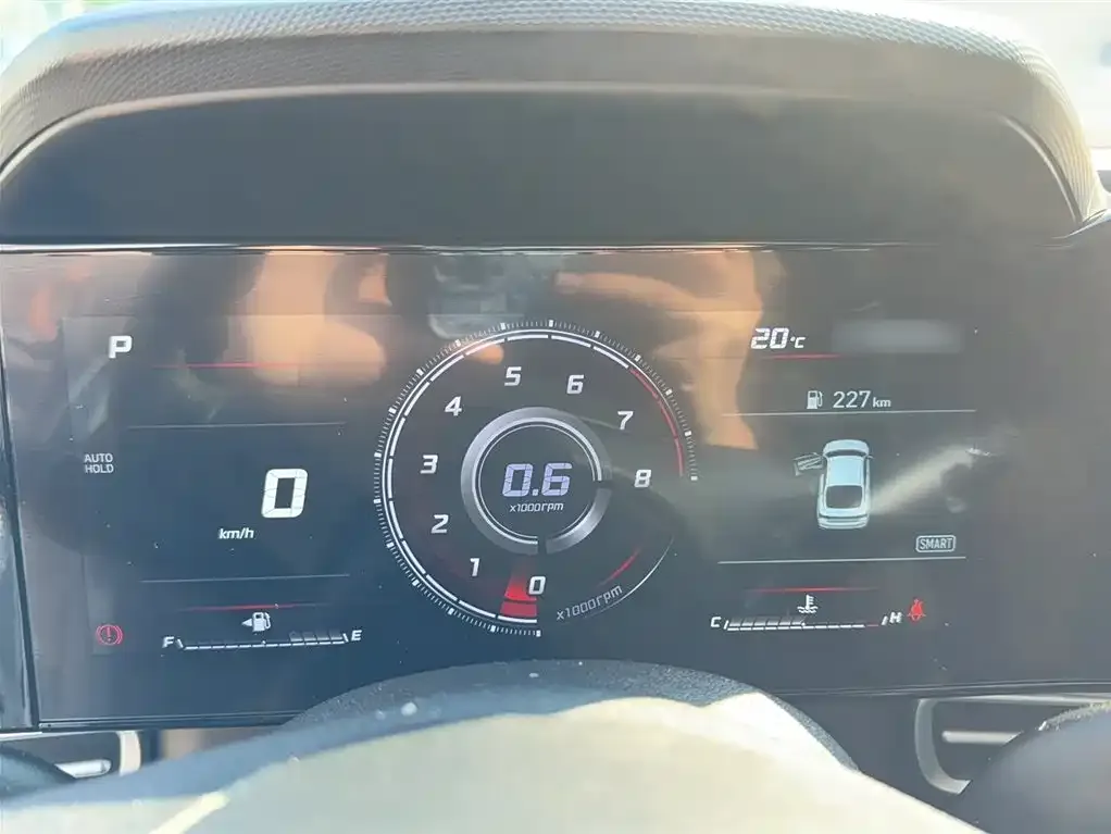 Hyundai Elantra 2023 из CN, фото 4