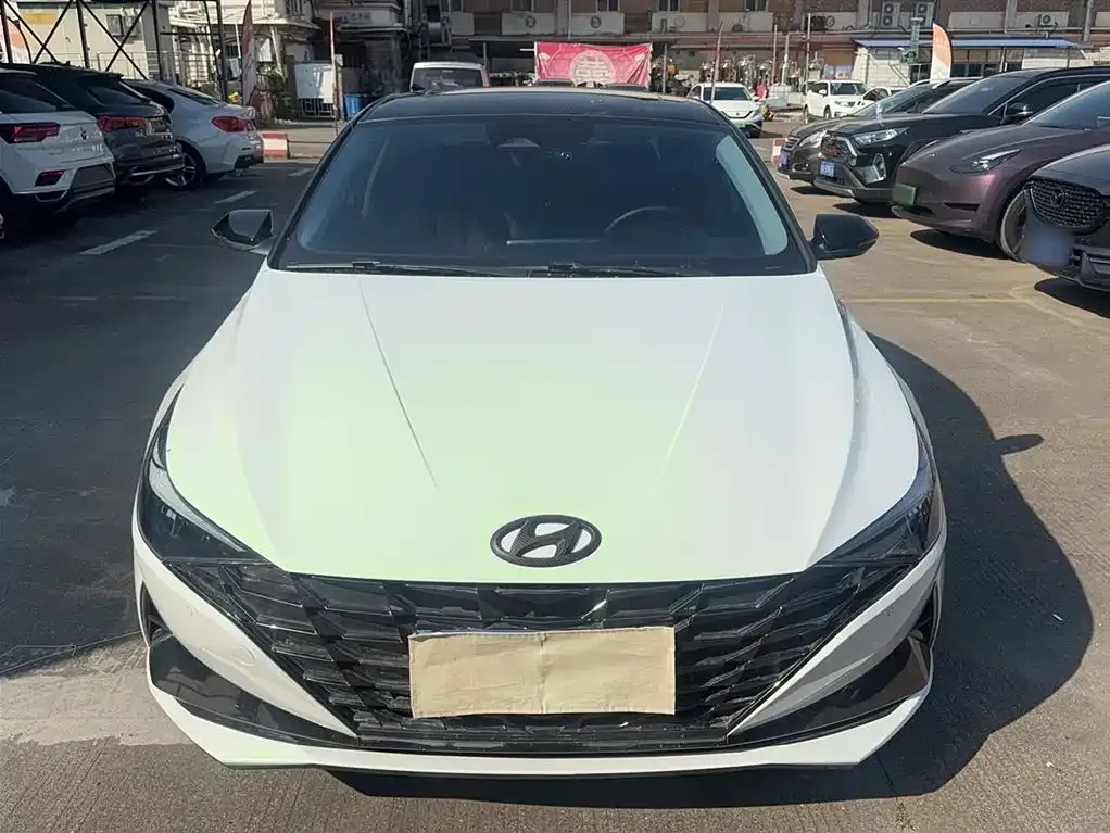Hyundai Elantra 2023 из CN, фото 8