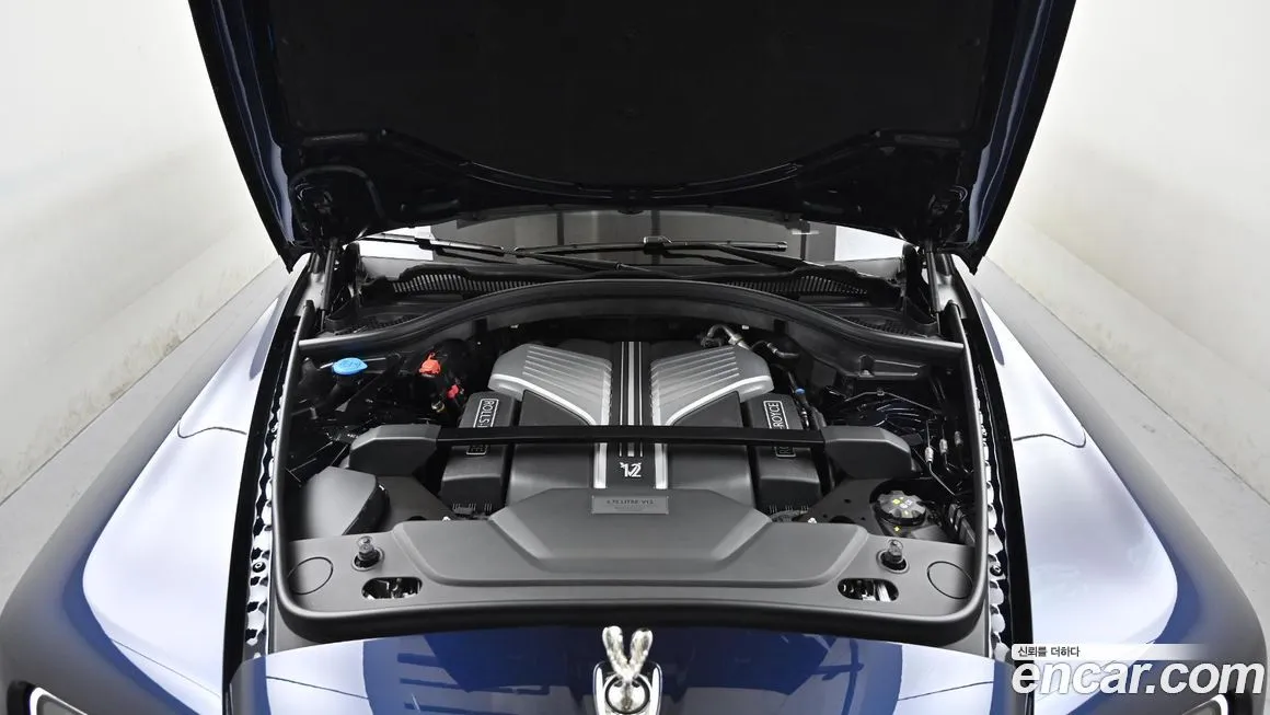 Rolls-Royce Cullinan 2025 из KR, фото 5