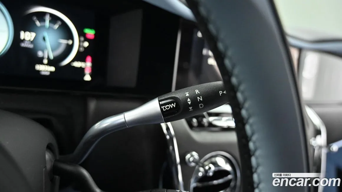 Rolls-Royce Cullinan 2025 из KR, фото 6