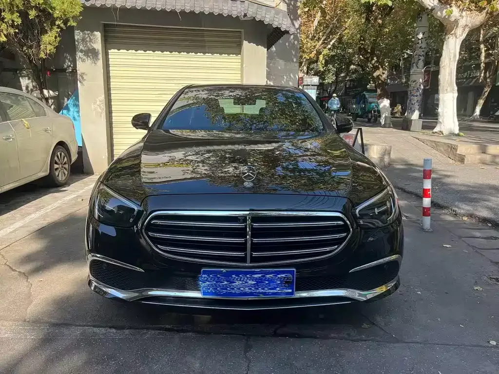 Mercedes-Benz E-Class 2022 из CN, фото 1