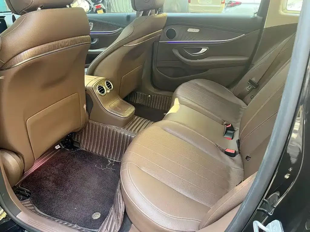 Mercedes-Benz E-Class 2022 из CN, фото 8
