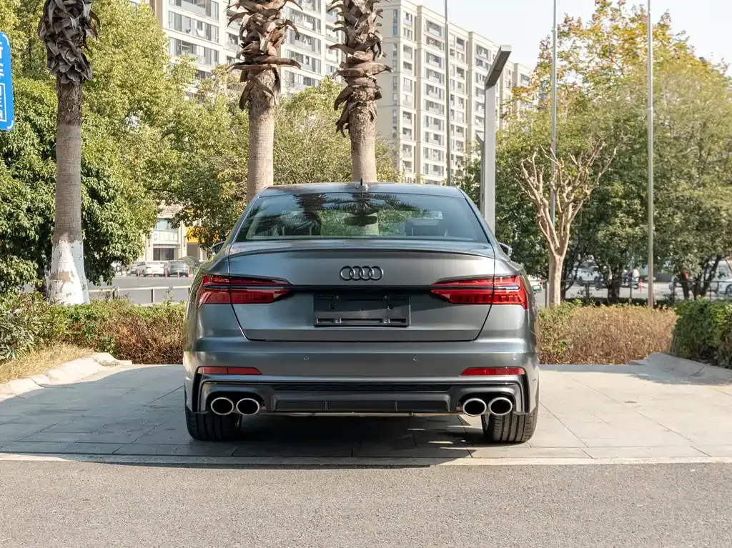 Audi S6 2022 из CN, фото 10