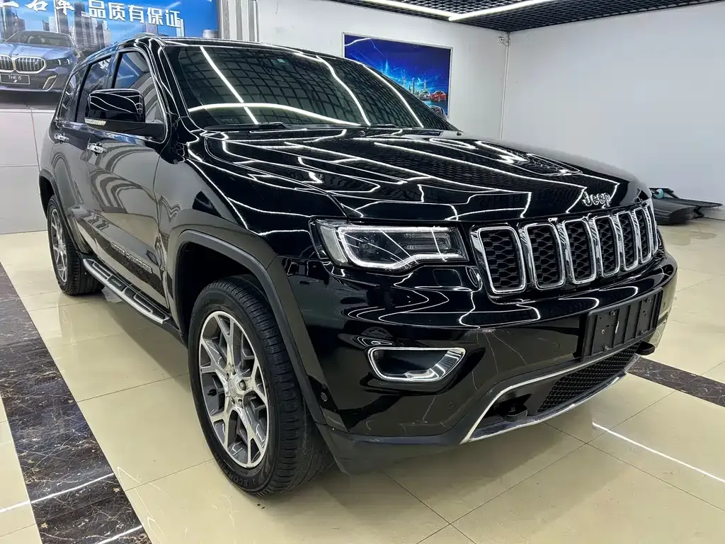 Jeep Grand Cherokee (Import) 2021 из CN, фото 2