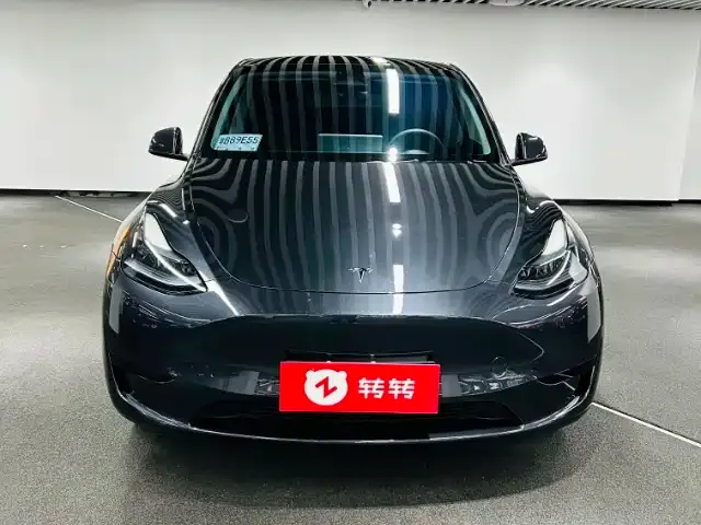 Tesla Model Y 2024 из CN, фото 2