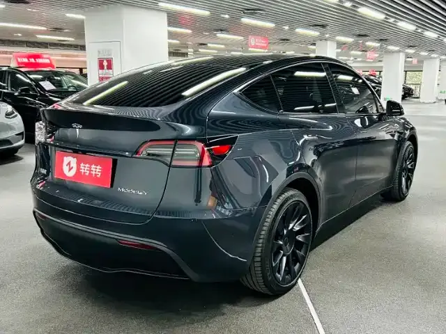 Tesla Model Y 2024 из CN, фото 10