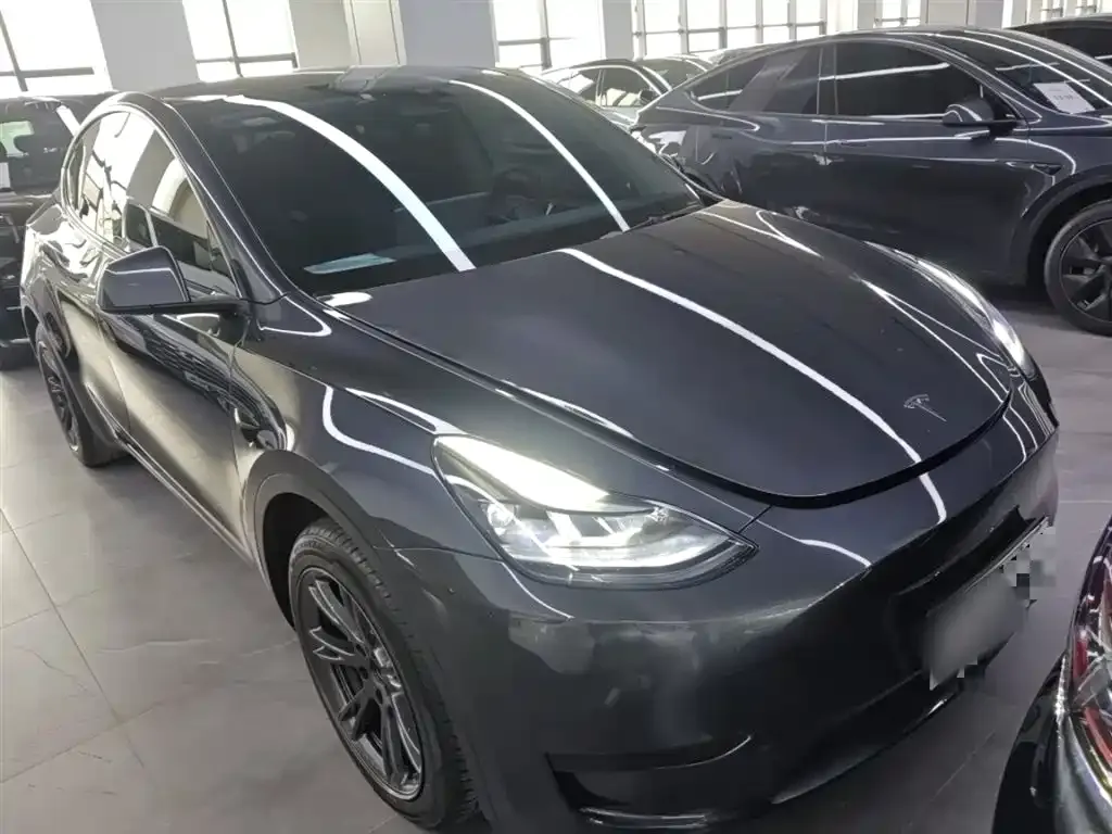 Tesla Model Y 2024 из CN, фото 5