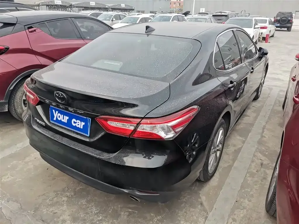 Toyota Camry 2023 из CN, фото 2