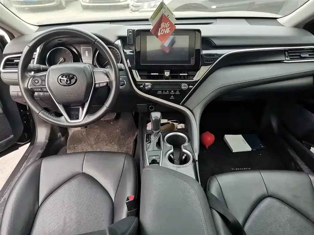 Toyota Camry 2023 из CN, фото 8