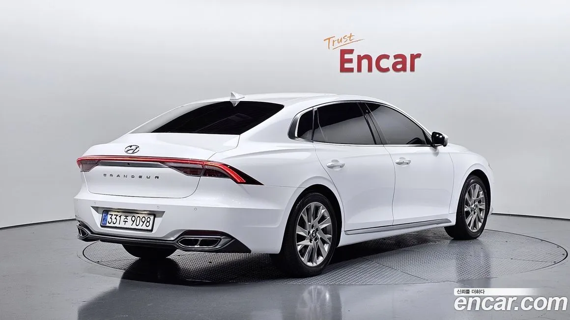 Hyundai Grandeur 2022 из KR, фото 5