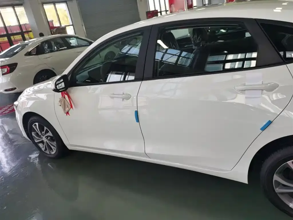 Buick Verano 2025 из CN, фото 2