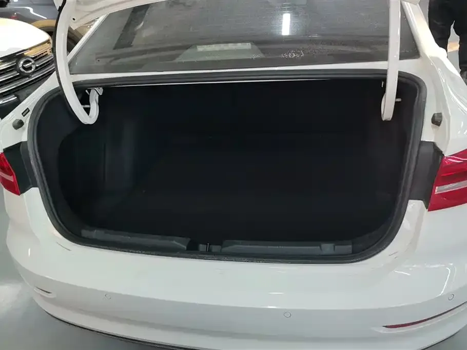 Volkswagen Lavida 2021 из CN, фото 3